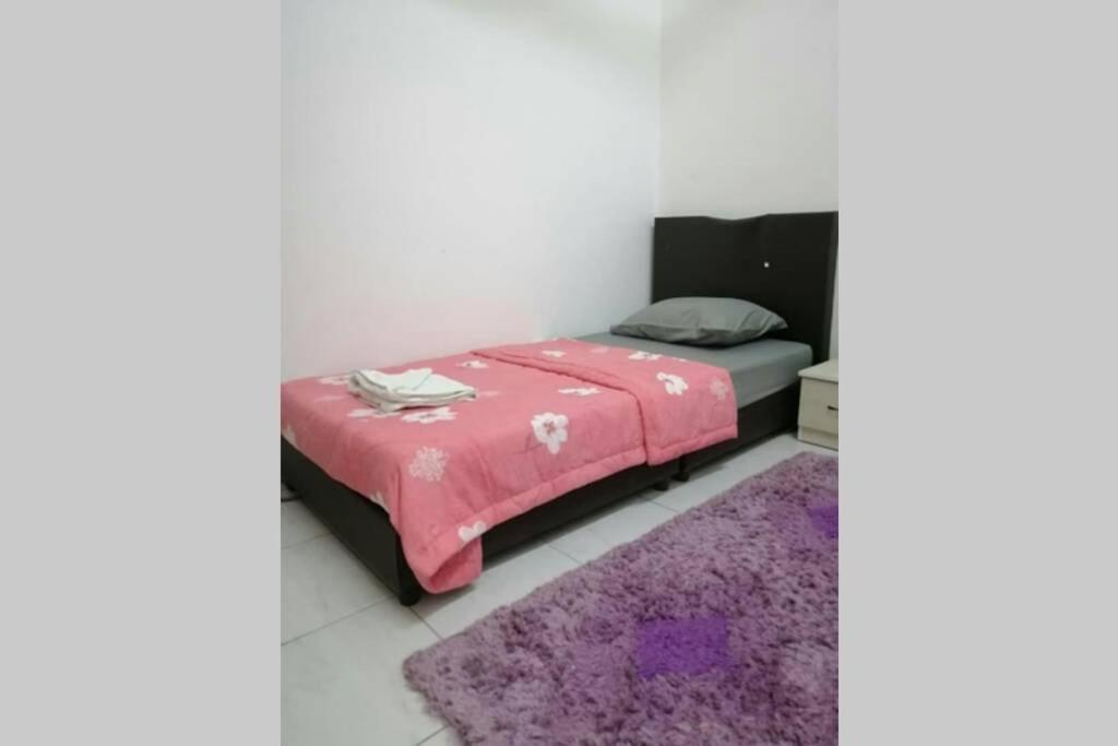 Orked Aeridina Homestay Puchong Exterior photo